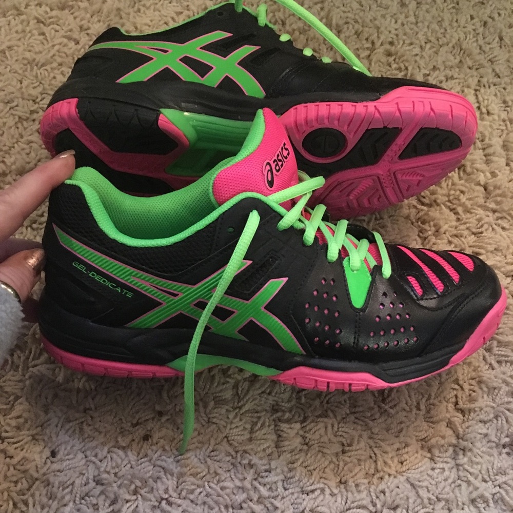 ❤asics tennis court shoes